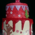 Peppa Pig birthday cake for a 2 year old little girl.